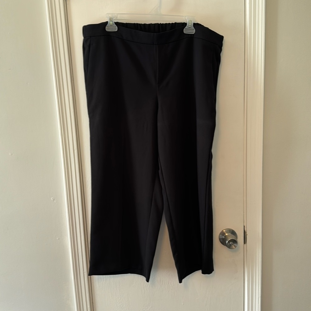 Old Navy black elastic waist pants with pockets size 18P